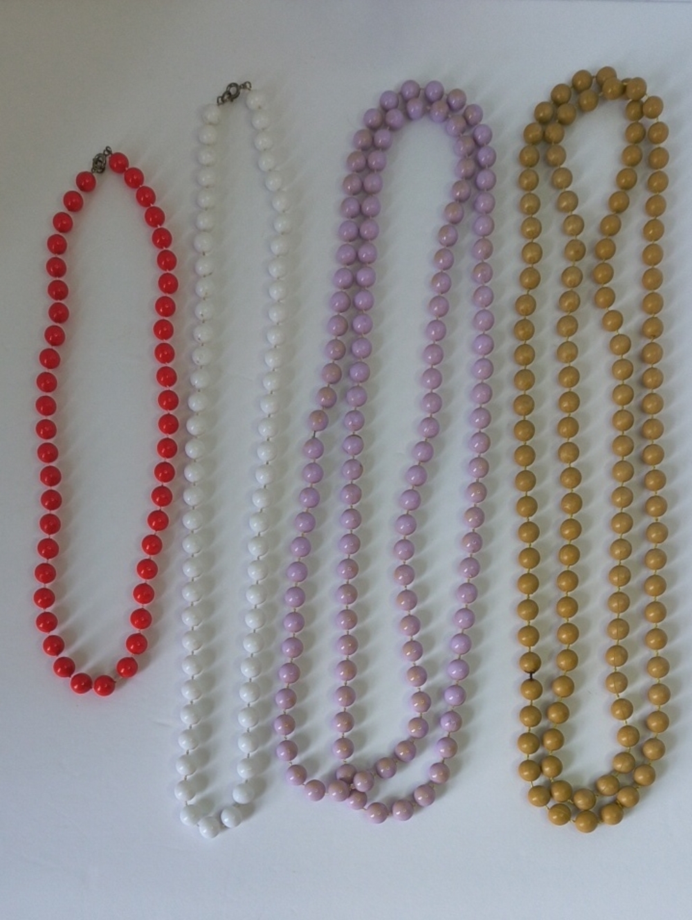 Retro Beads 4 Necklaces